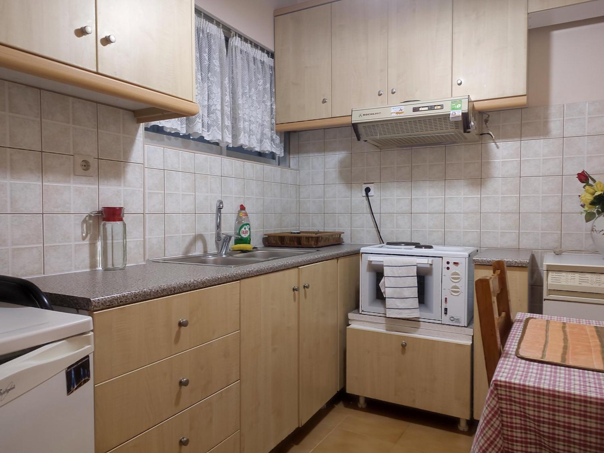 Mema'S Tranquil Studio In Patra - Free Parking Exteriör bild